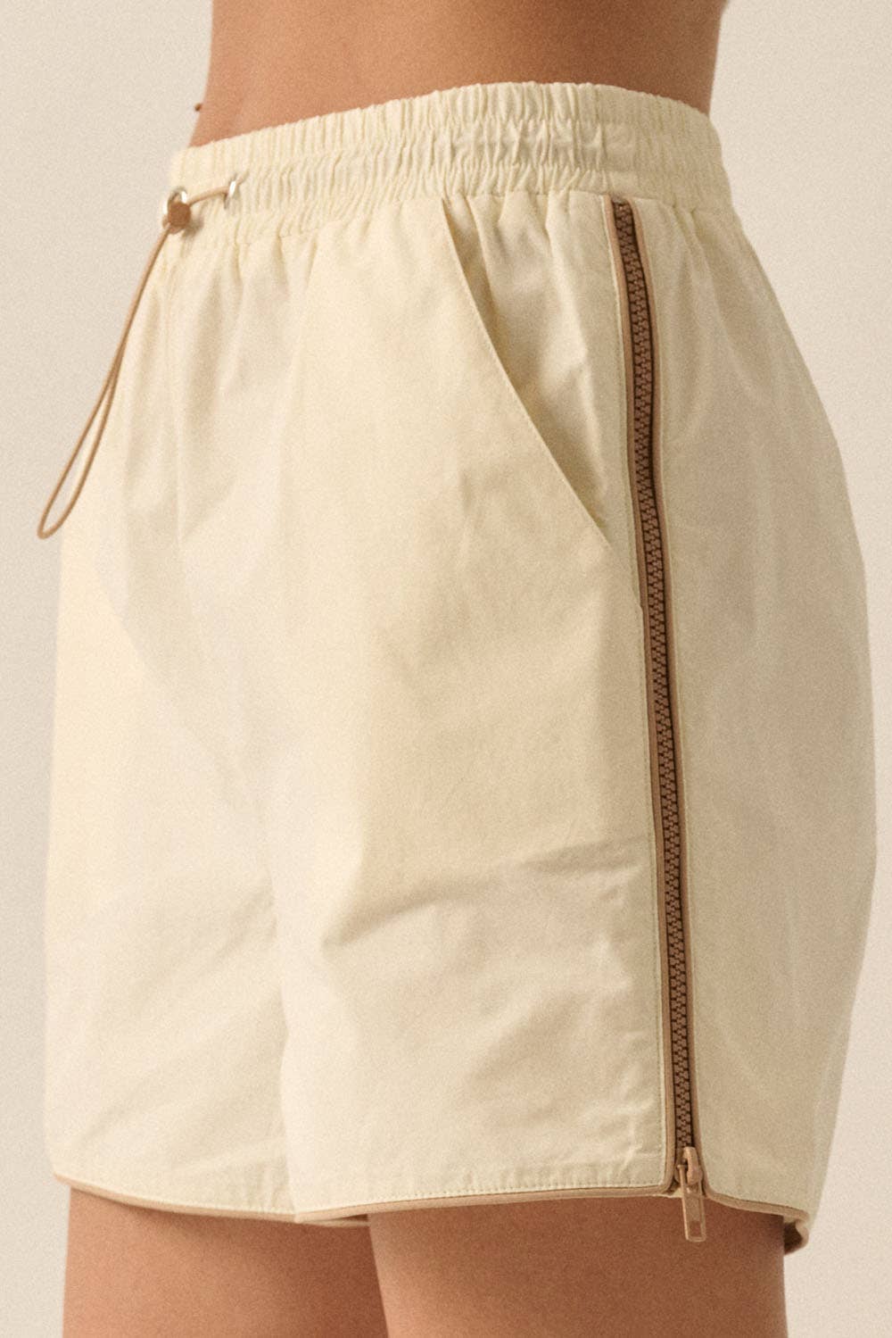 Edge Line Side Zip Shorts
