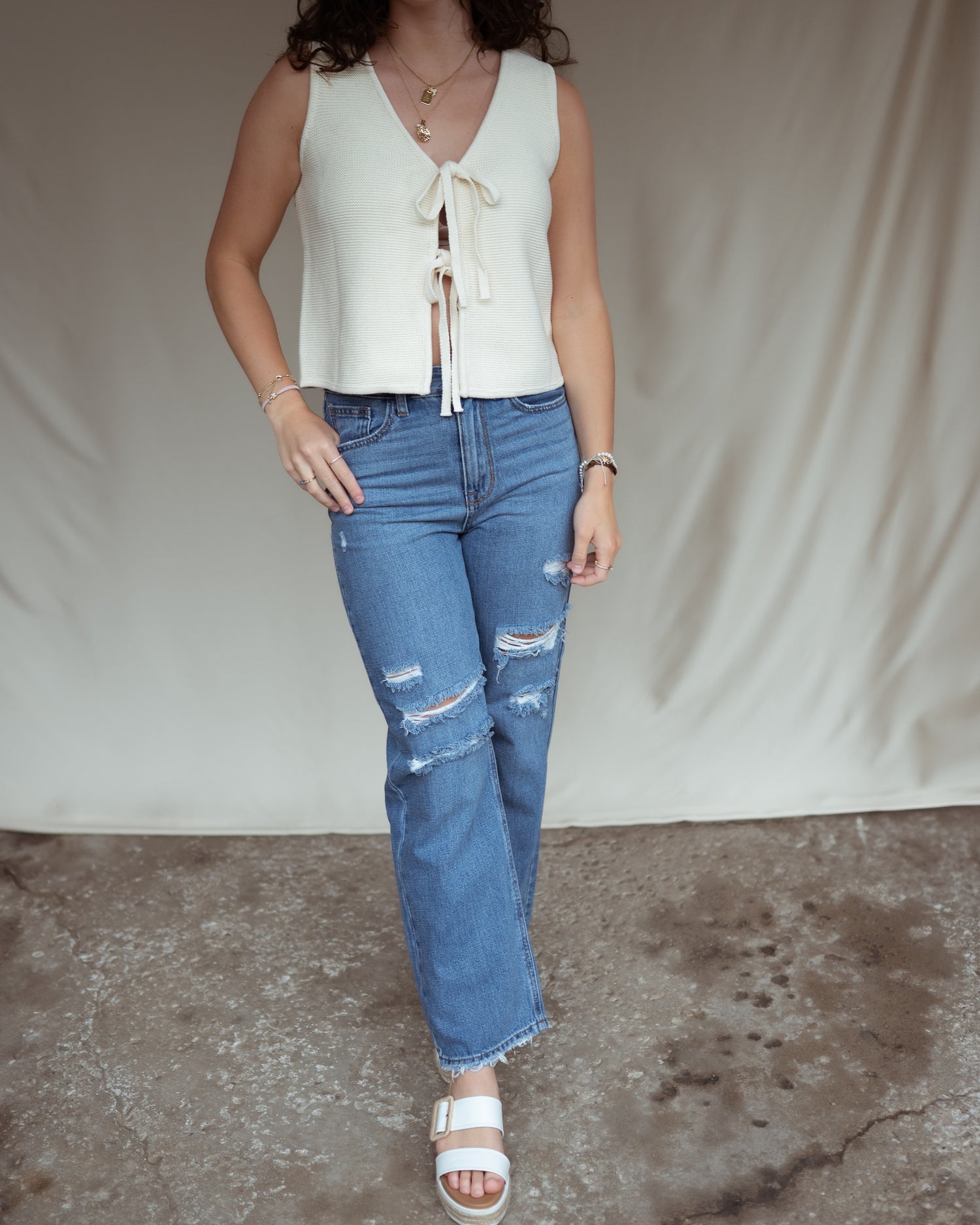 90's Distressed Loose Fit Jeans